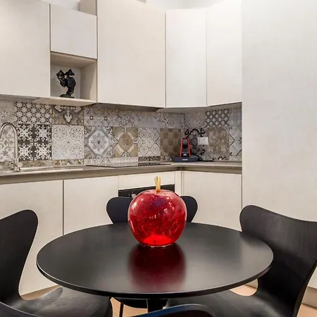 Apartment Guesthost - Comfy In Center