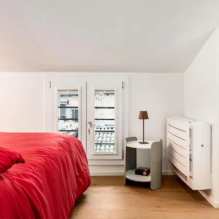 Apartment Guesthost - Comfy In Center *